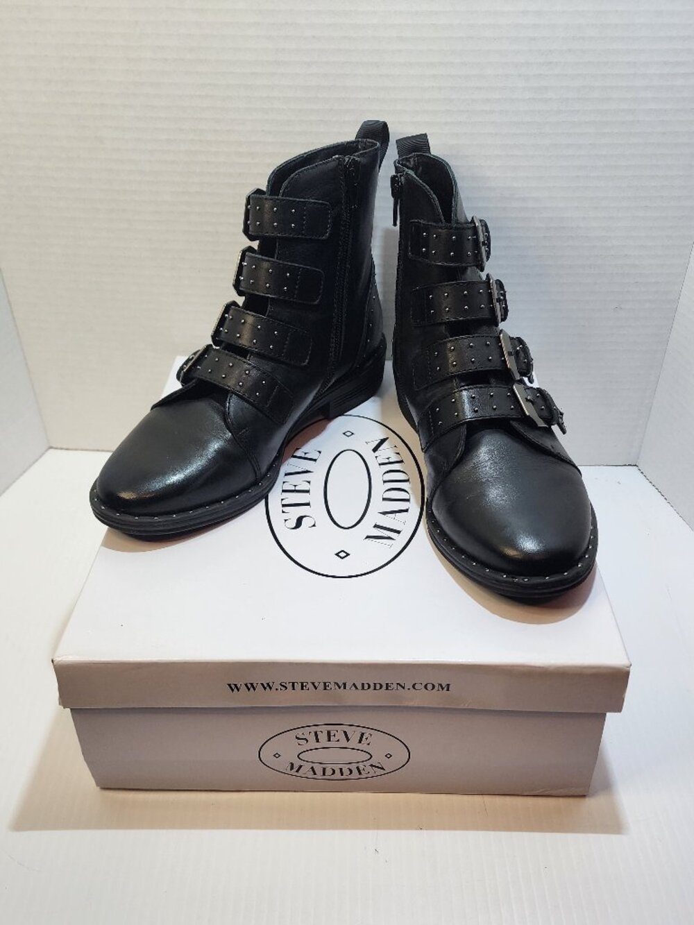 Steve Madden Pursue Black Ankle Boots Women's Size 6 Leather Upper Preowned